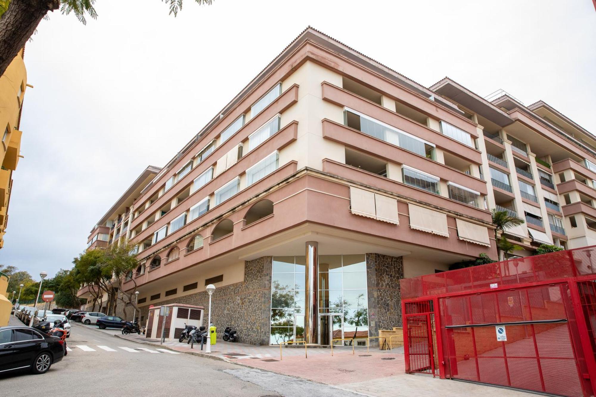Apartamento Padilla & Romero Fuengirola Bagian luar foto